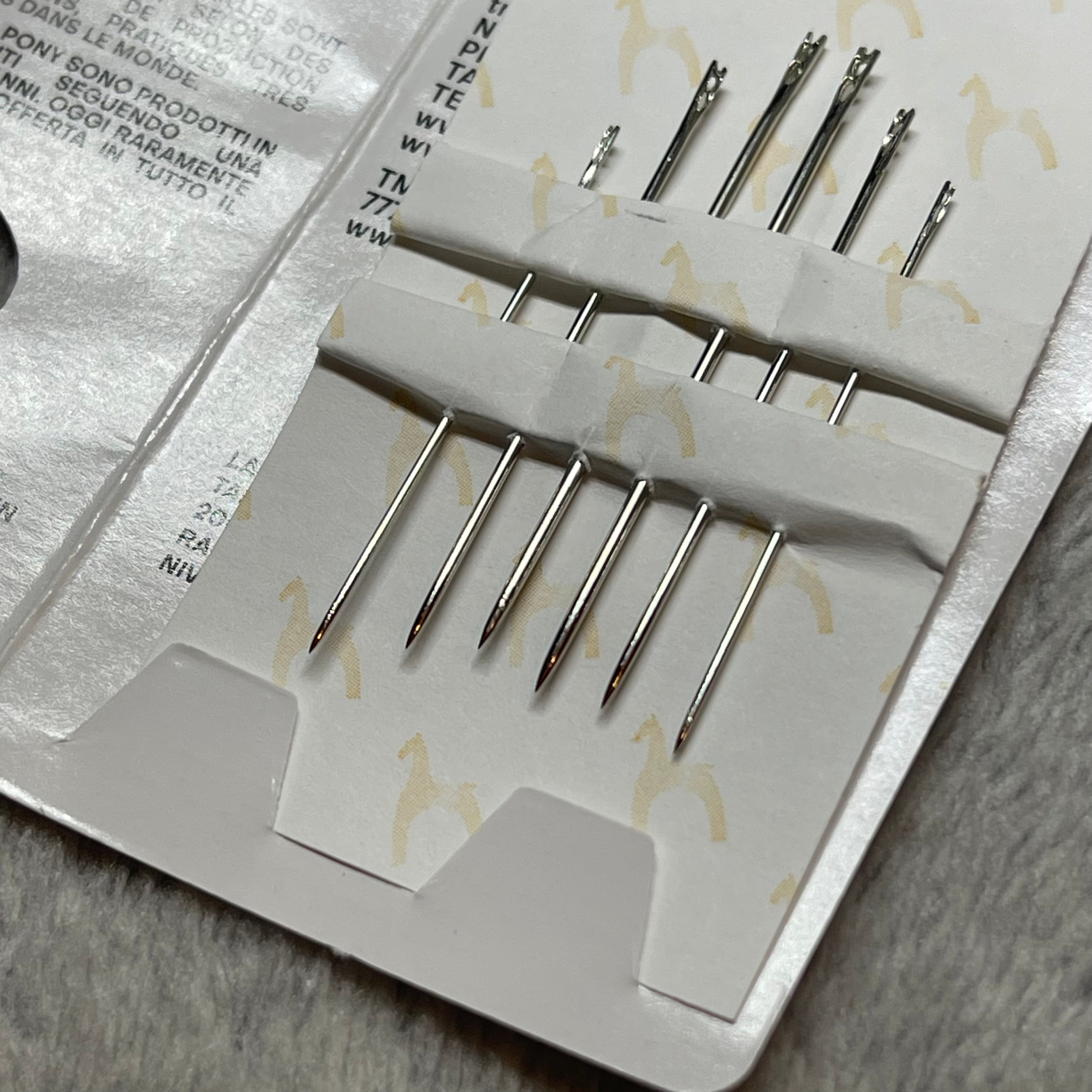 PONY Easy Threading Needles Size 4/8 – 6 Pieces