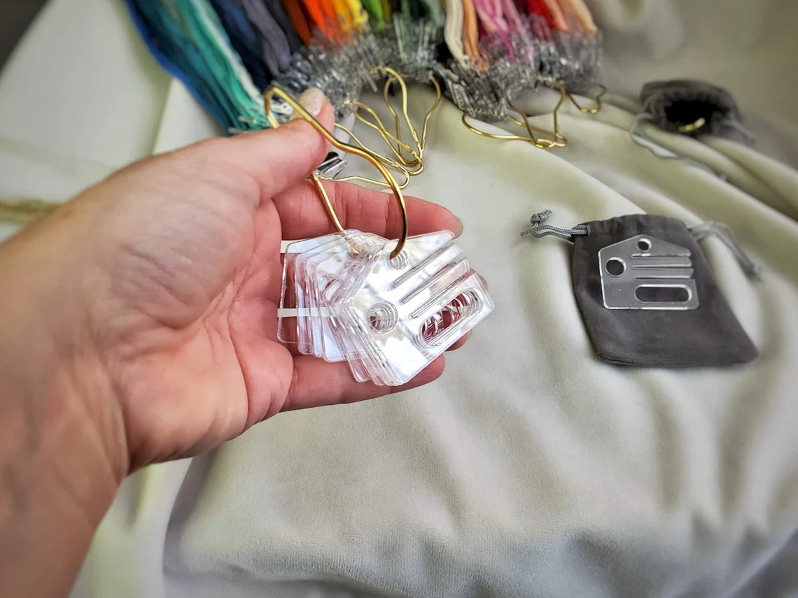 Acrylic Floss Drops for Cross Stitch: Organize Your Embroidery Threads with bobbins